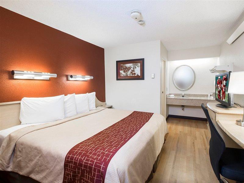Red Roof Inn Detroit - Warren Ngoại thất bức ảnh