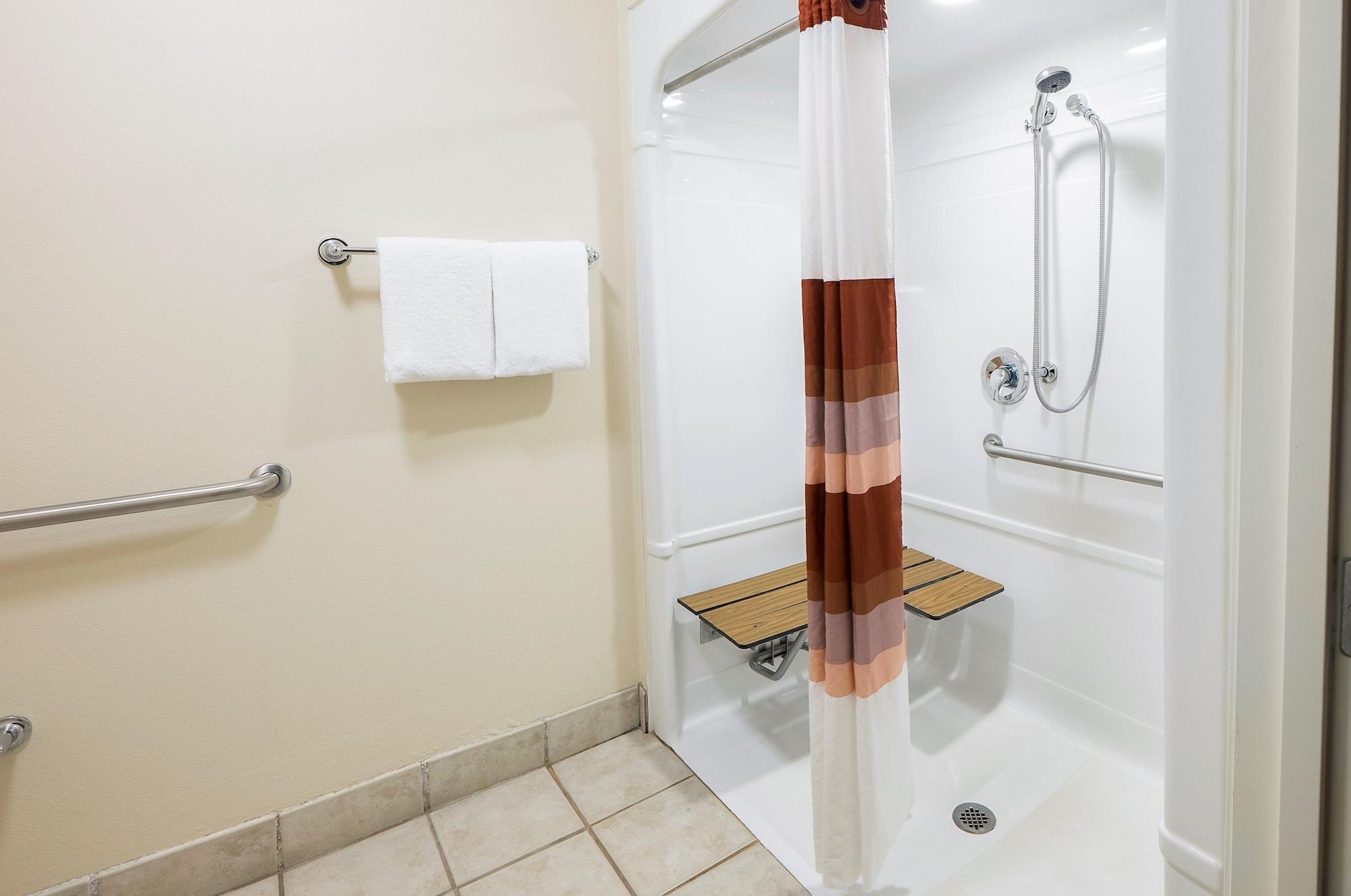 Red Roof Inn Detroit - Warren Ngoại thất bức ảnh