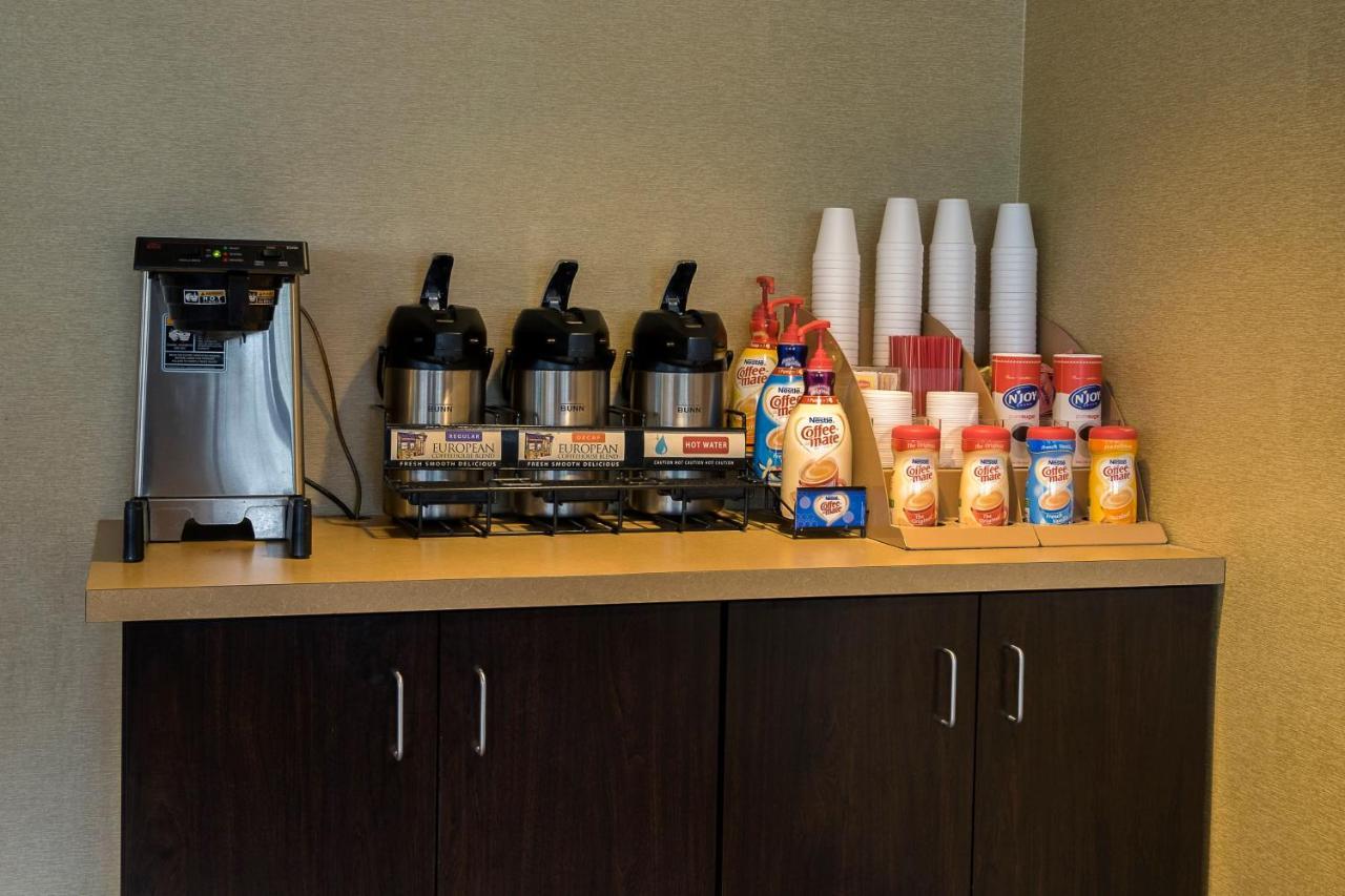Red Roof Inn Detroit - Warren Ngoại thất bức ảnh