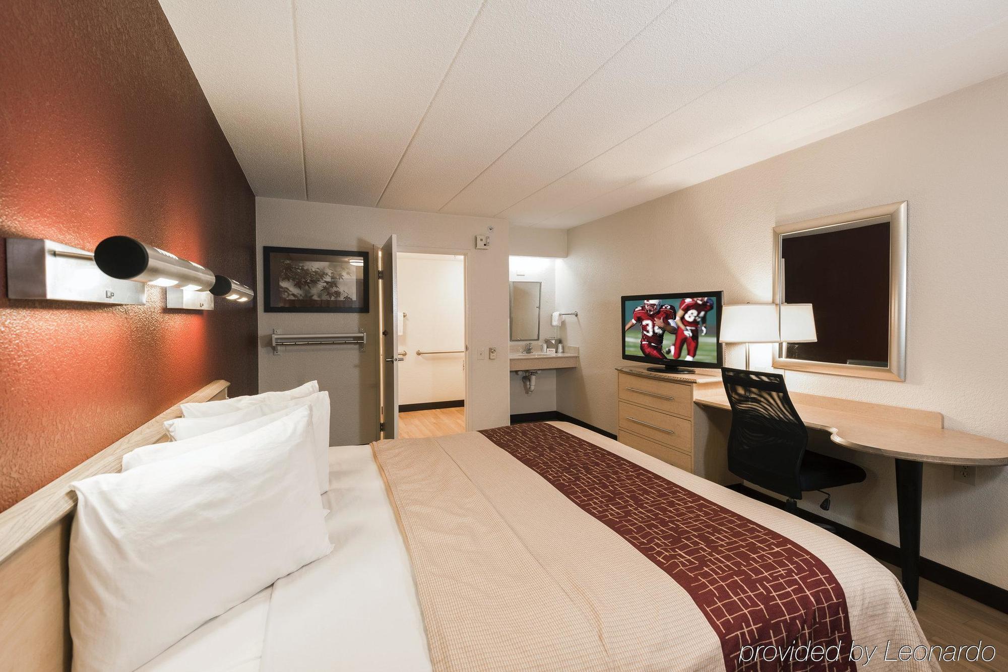 Red Roof Inn Detroit - Warren Ngoại thất bức ảnh
